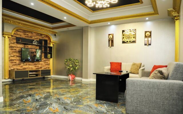 Yıldız Moonlight Hotel