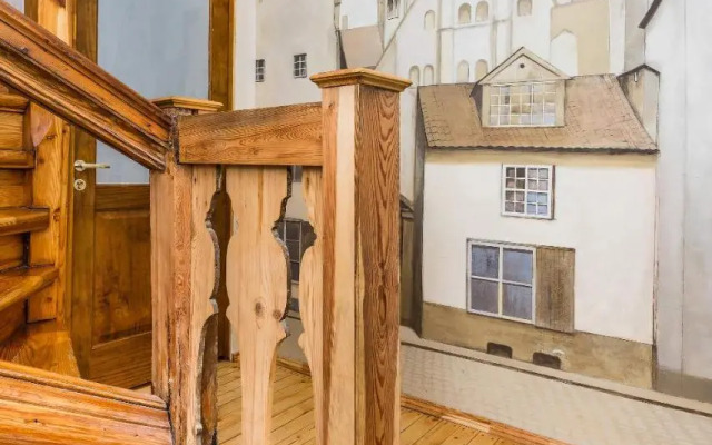 Dome square apartment, Old Town