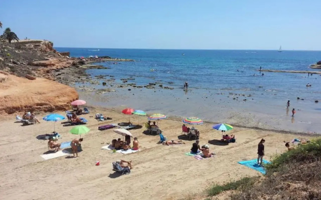 Estudio en Torrevieja a 700 m del mar