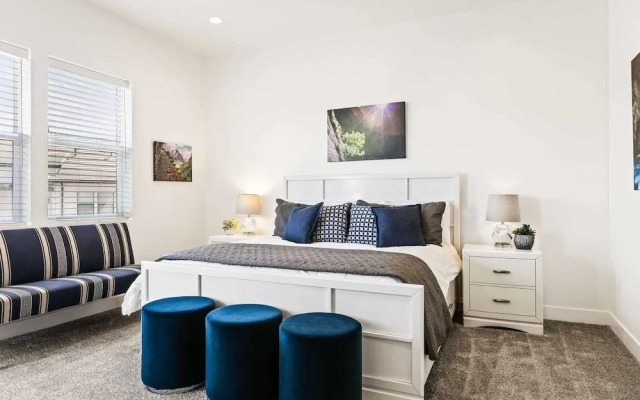 Red Cliffs Retreat Ocotillo #8 by RedAwning