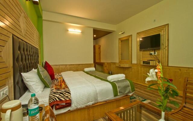 Goroomgo Mountain Green Villa Manali