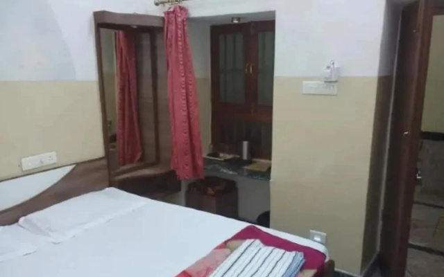 Central Guest House
