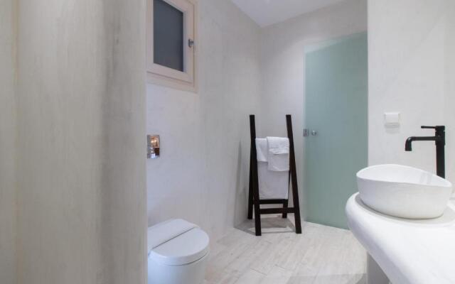 Iphimedeia Luxury Hotel & Suites