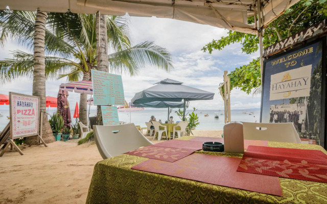 Hayahay Resort