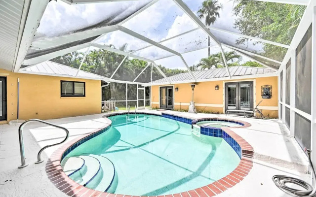 Lovely Naples Home: Backyard Oasis w/ Pool!