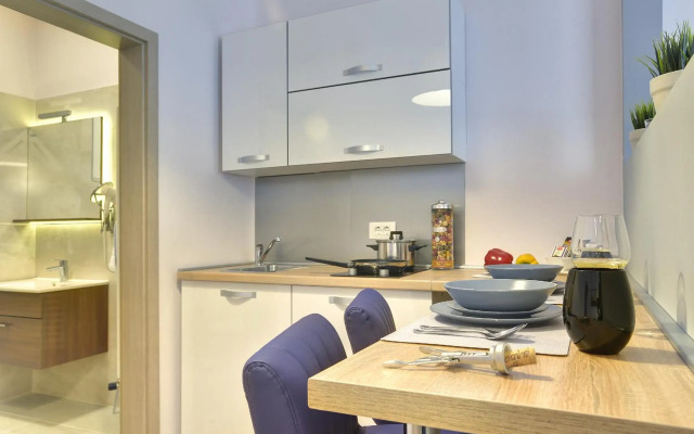 D&A Center Apartments
