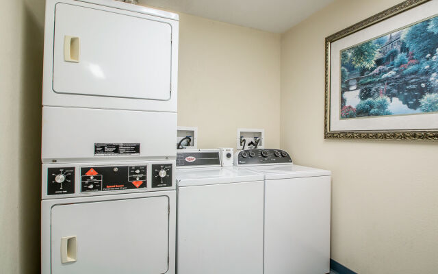 Birch Hill Suites Columbia