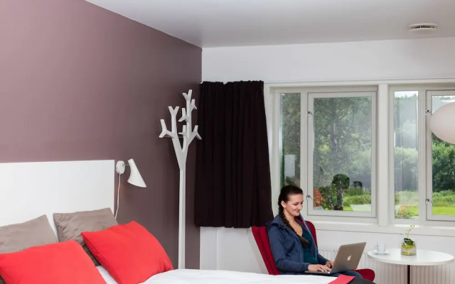 Dolmsundet Hotell Hitra