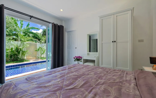 Private Villa with Pool near Laguna