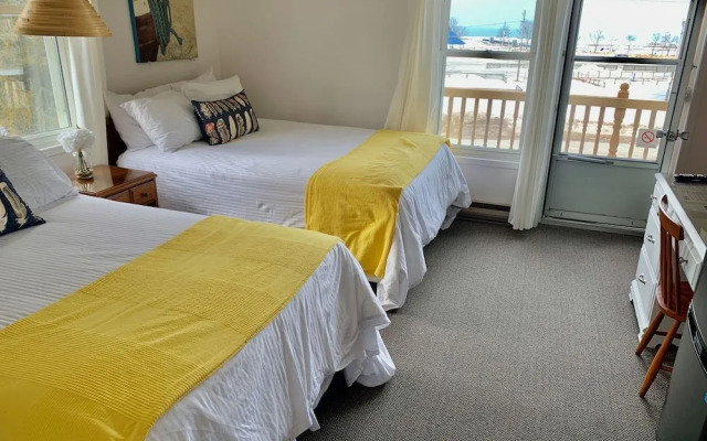 Paradise Inn On The Beach