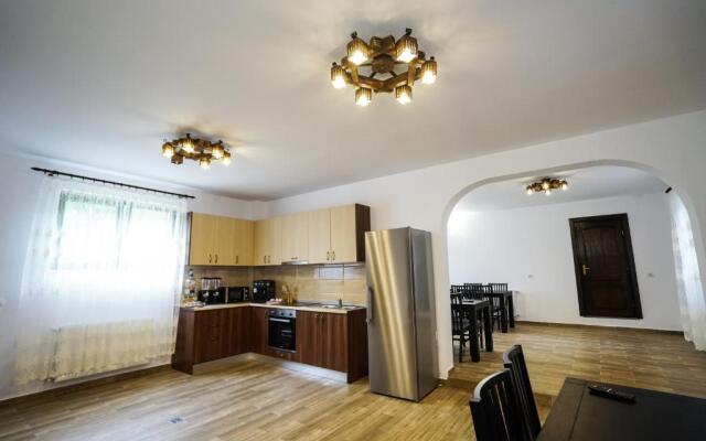 Pensiunea Trei Lalele