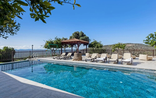 Sanders View - Dreamy 7-bdr Villa With Pool