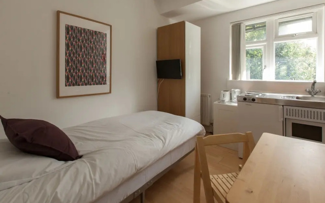 Thirsk Tooting Concept Studios by Allô Housing