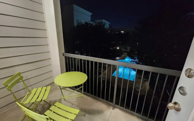 Montrose Spring - Stylish 1 BR in Houston