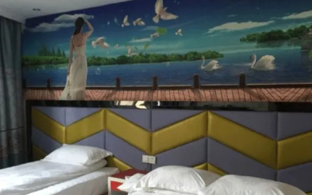 Shanghai Yundong Fashion Hotel