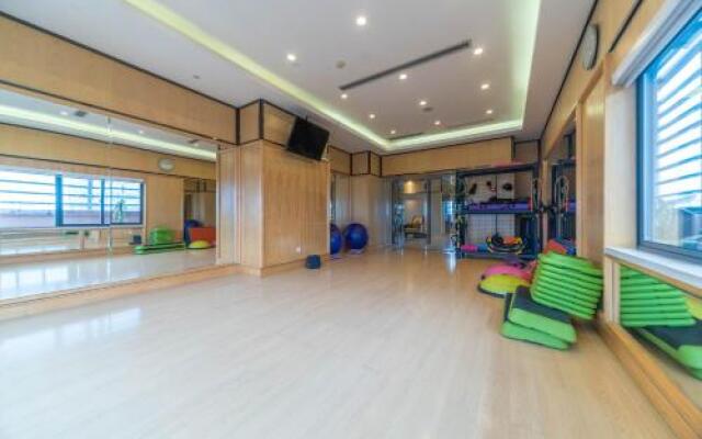 Ramada Yichang Hotel