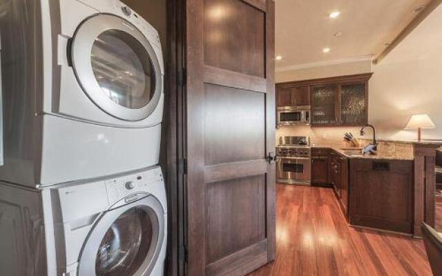 The Victoria 4 Condo