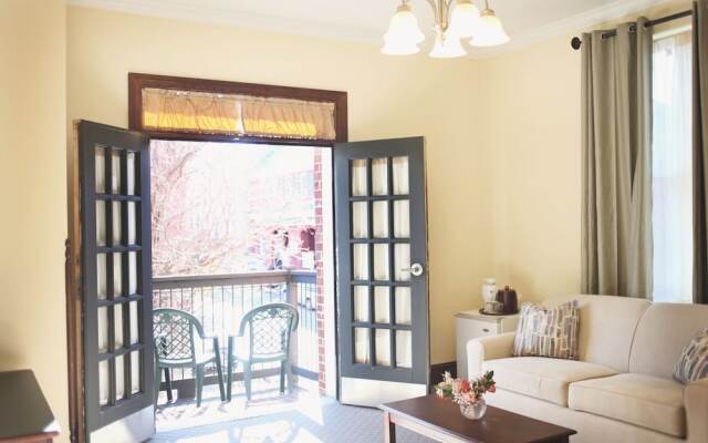 Sheridan Livery Inn & Restaurant