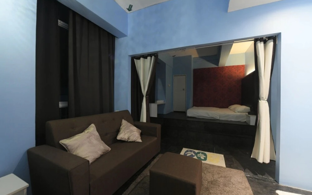 Bright Hotel