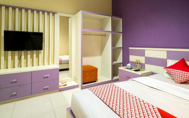 OYO 342 De' Kayakini Hotel