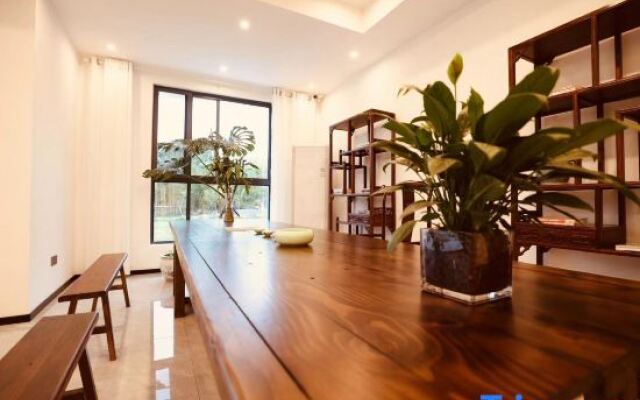 Niumo King Homestay (Huaguo Mountain Store)