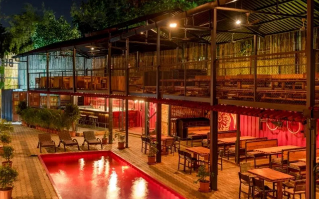 Treebo Trend Beach Box Hotel