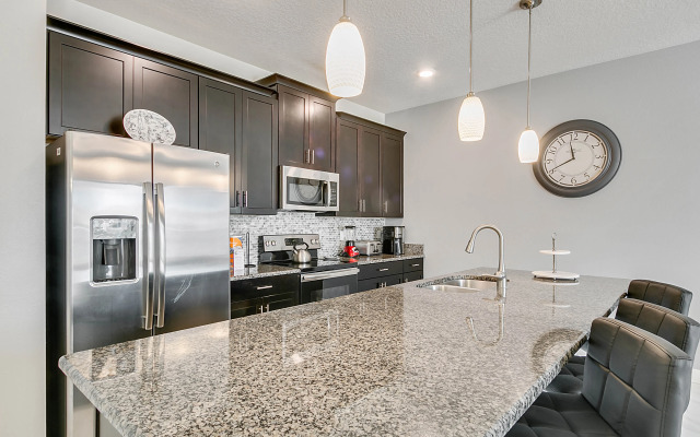 4 Bedroom 3 Bathroom Storey Lake 3056Gs