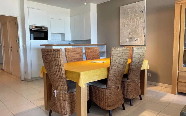 Apartment in Nieuwpoort With sea View