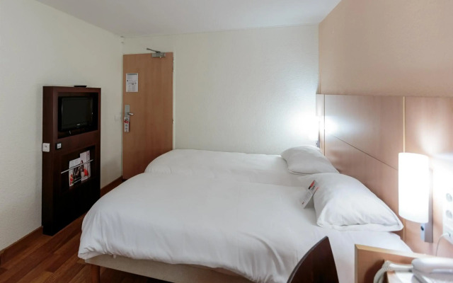 ibis Clermont Ferrand Sud Carrefour Herbet