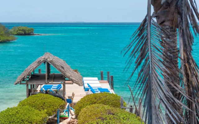 Hotel Coralina Island