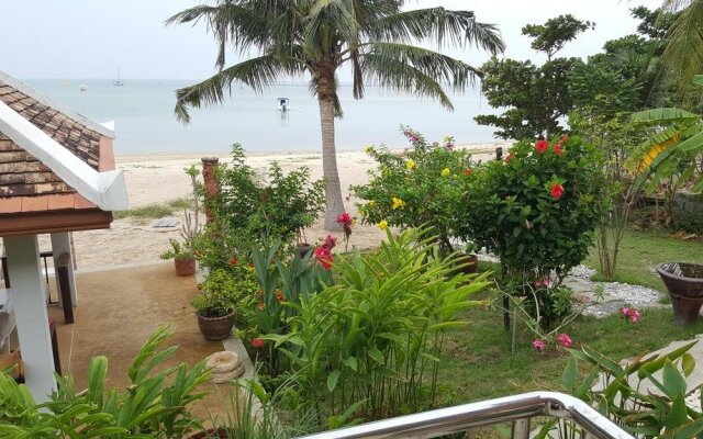 Baan Sanom