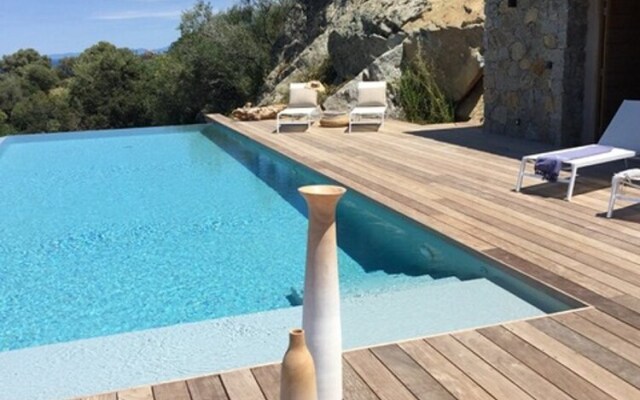 Roche Bleue