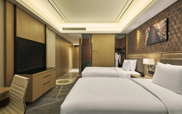 Hilton Manila Newport World Resorts
