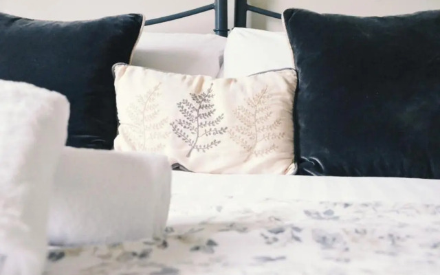 Marine Guest House