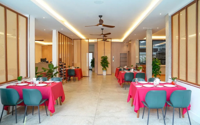 Smile Boutique Hotel By EHM