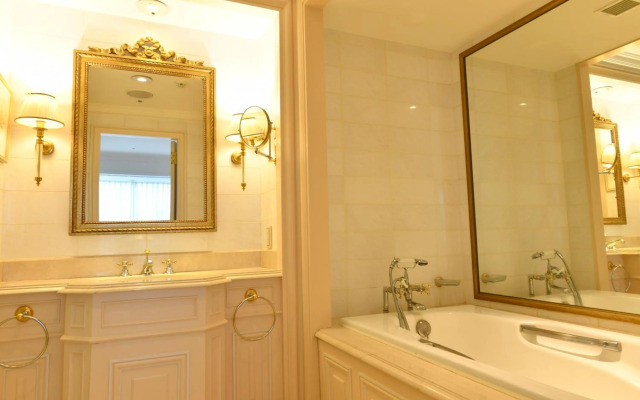 Hotel New Grand