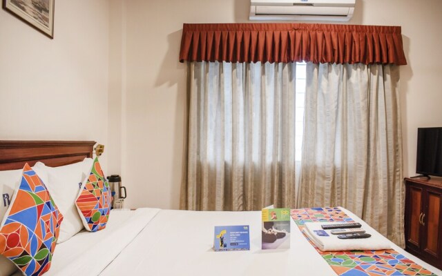Hotel Raj International