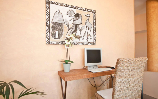 Amadores Beach Apartments