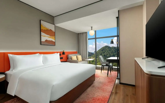 Hilton Garden Inn Xingyi Wanfenglin