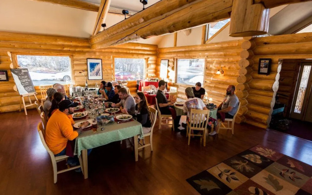 Majestic Valley Wilderness Lodge