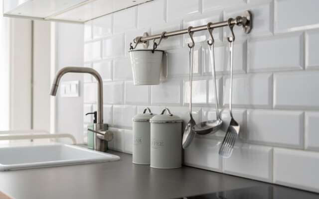 Scandi Małe Garbary Apartment by Renters