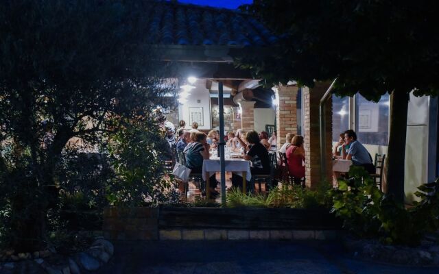 Attianese Hotel Restaurant