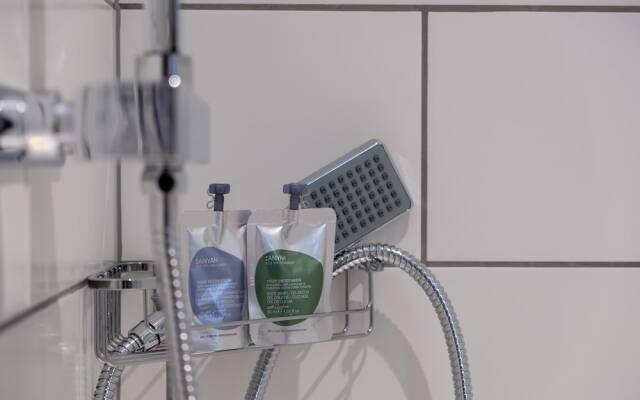 Kings House by Karah Boutiques