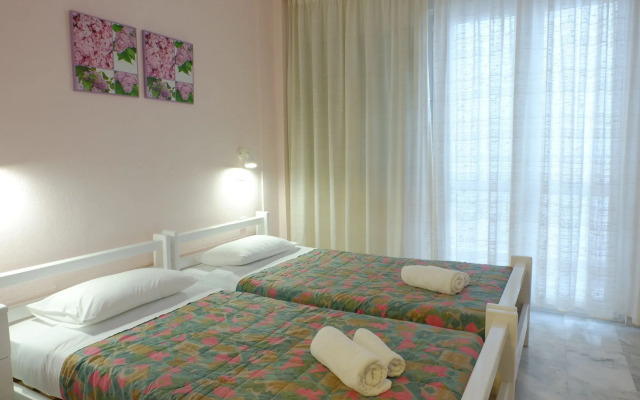 Dialinas Apartments