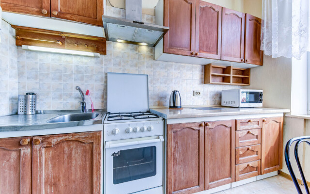 Гости Любят на Юрия Гагарина 35