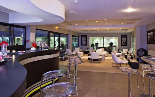 Best Western Grand Prix Hotel