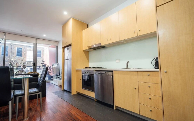 Tropicana on Bent - WiFi - Nespresso Heart of East End