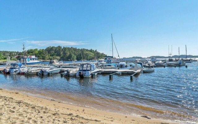 Stunning Home in Søgne With 4 Bedrooms and Wifi