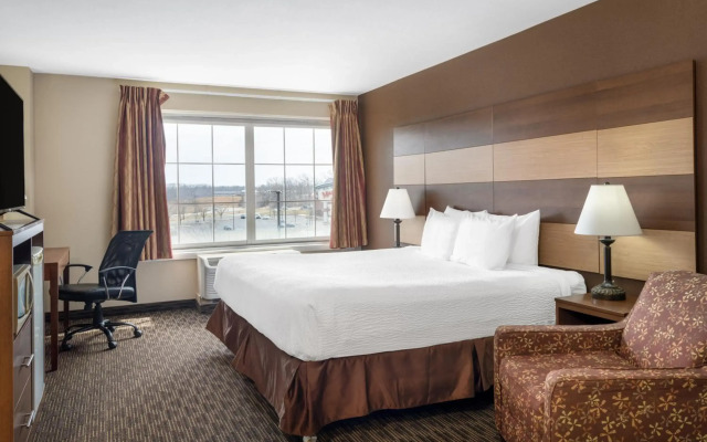 AmericInn by Wyndham Cedar Rapids North