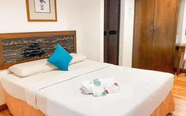 Desa Queenspark Hotel